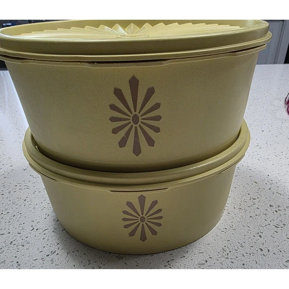 2 Vintage Servalier Tupperware Canister Sunburst harvest gold 1204-8